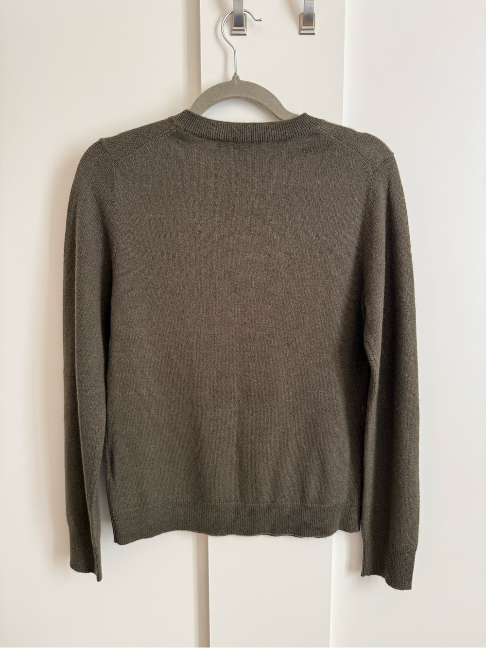 Antonio Melani Cashmere Sweater Crewneck Olive Green Plush Soft Quiet Luxury S - Picture 4 of 6